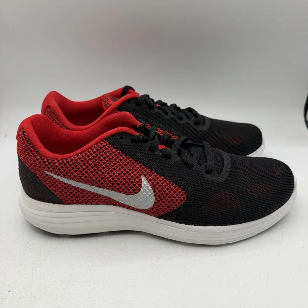 Nike Revolution 3 Running Shoes Mens 9.5 Black/University Red Sneaker 819300-600